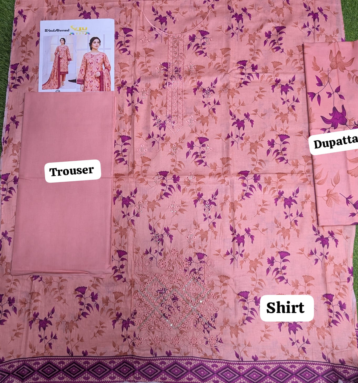 Peach Floral Embroidered Lawn Suit – 3 Piece Unstitched