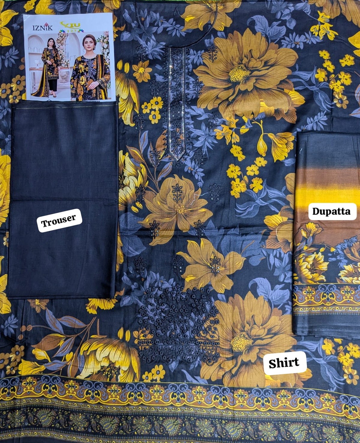 IZNiK Black & Yellow Sunflower Lawn Suit – Shirt Detail